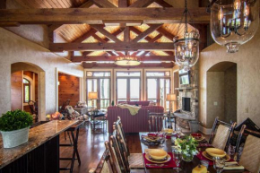 Buttercup Haven - Sweeping Mountain Views - 5 Star Rated Home - Hot Tub